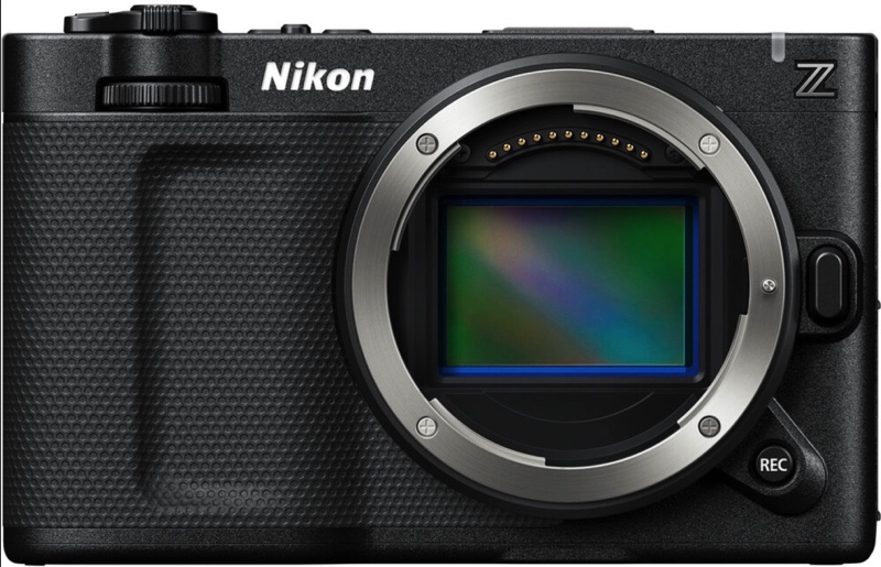 bythom_nikon_zr_front